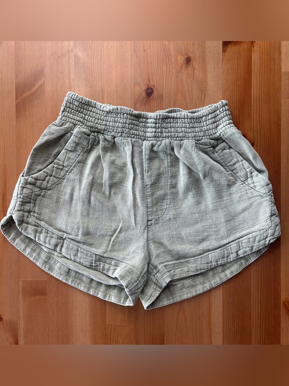 Girls Rip Curl Sage Green Elastic-Waist Athletic Shorts - Picture 1 of 4